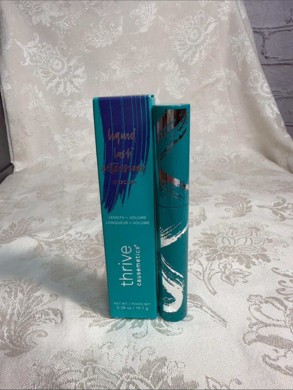 Oceanne Deep Navy - Thrive Causemetics - Liquid Lash Extensions - Blue Mascara